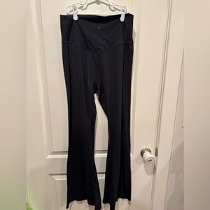 Sunzel Black Flare Yoga Pants